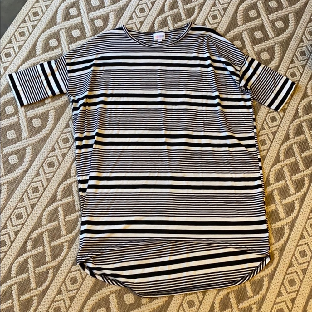 LulaRoe Black and White Striped Tunic